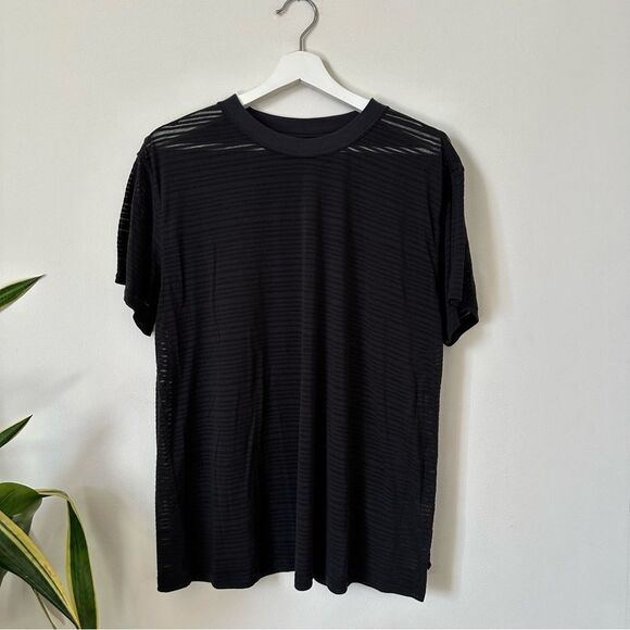 Lululemon All Yours Boyfriend Tee *Stripe in Black Size 8 - Picture 3 of 5